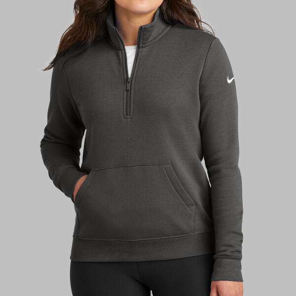 Women's Club Fleece Sleeve Swoosh 1/2 Zip Thumbnail